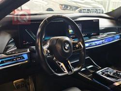 بي ام دبليو الفئة 7